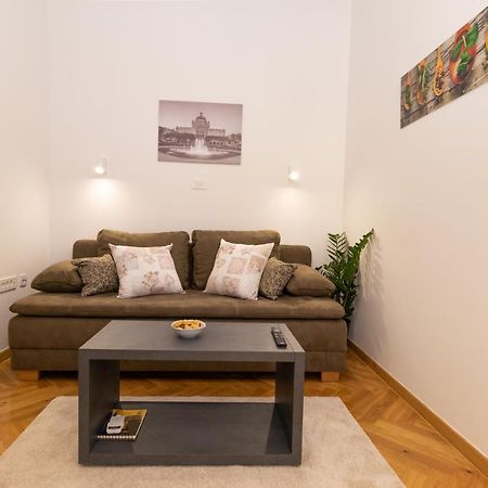 Frui Centro Zagreb Apartment Ngoại thất bức ảnh